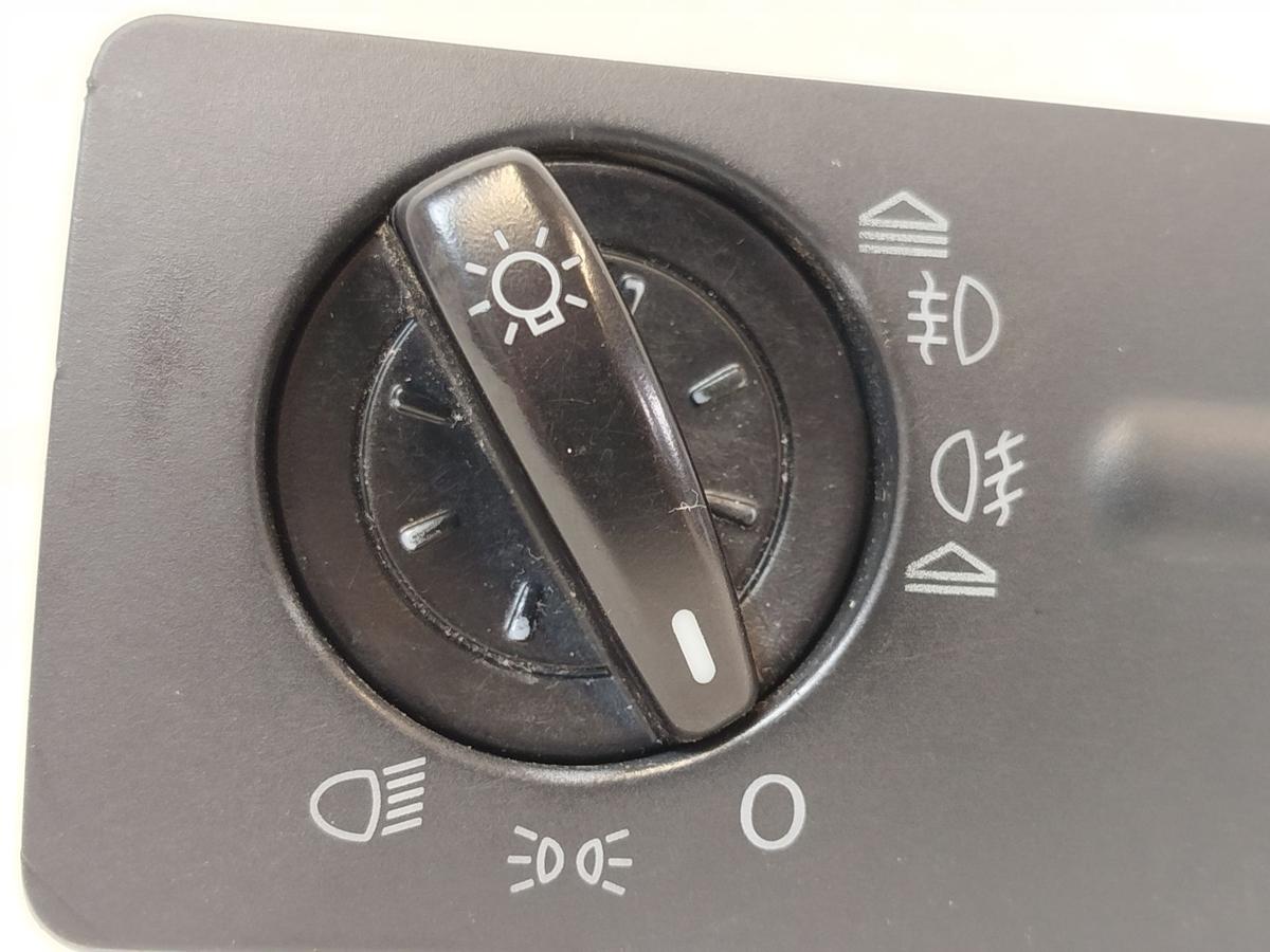 Skoda Fabia 6Y Lichtschalter Schalter Licht NSW Xenon ohne LWR Regler