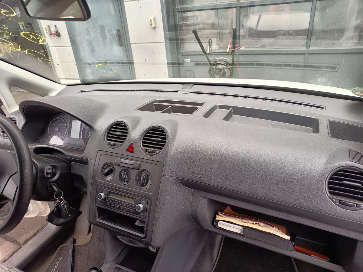 VW Caddy III original Armaturentafel Brett Oberteil Abdeckung ohne Airbag Bj2012