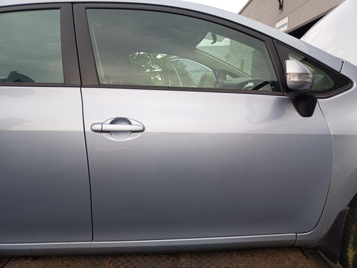 Toyota Auris E15 original T&uuml;r vorn rechts Beifahrer 8S1 Light Blue Bj 2011