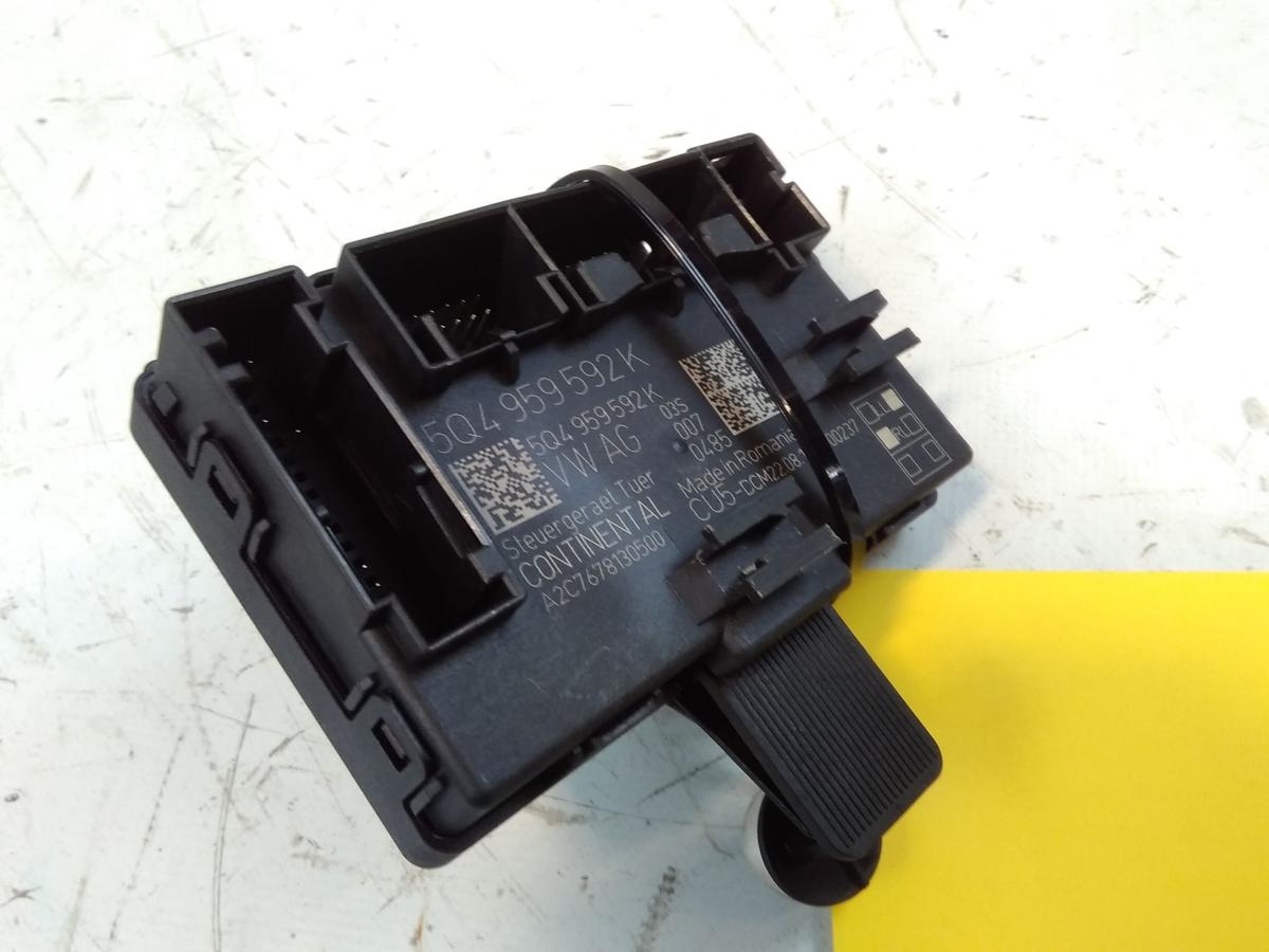 Seat Leon ST 5F original Türsteuergerät vorn rechts 5Q4959592K Bj.2019