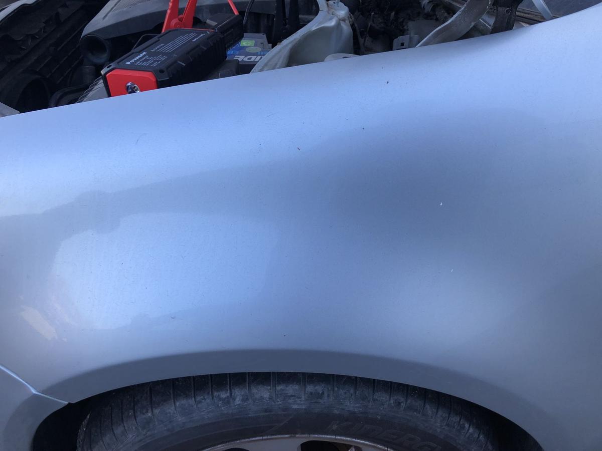 VW Golf 5 V 1K Kotfl&uuml;gel vorn links Fahrerseite LA7W Reflexsilber Metallic OEM