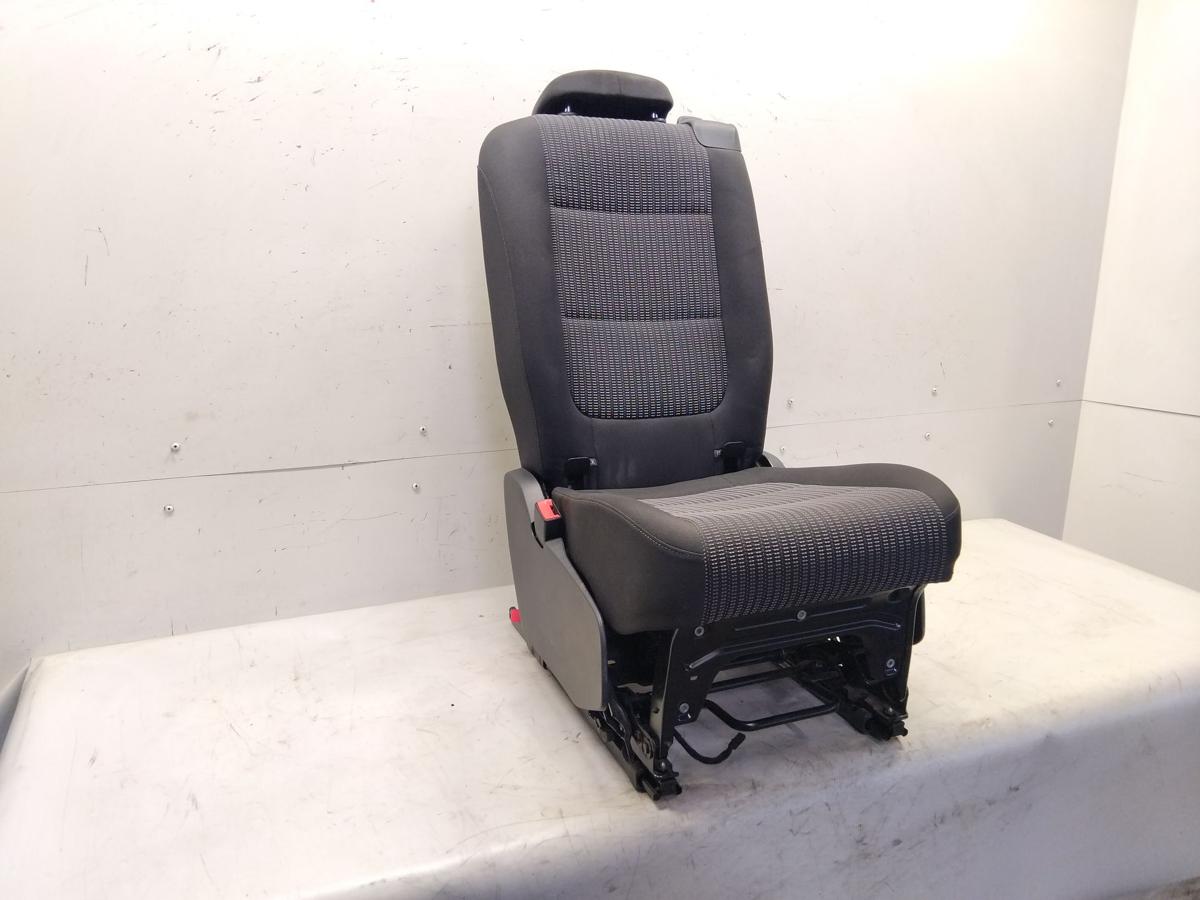 Seat Alhambra 7N R&uuml;cksitz Einzelsitz links Stoff titanschwarz Bj.2015 2.Reihe