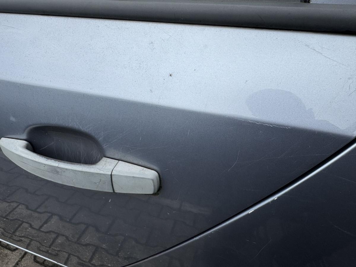 Opel Astra H original T&uuml;r hinten links Z163 Lichtsilber Kombi Rohbau Bj.2009