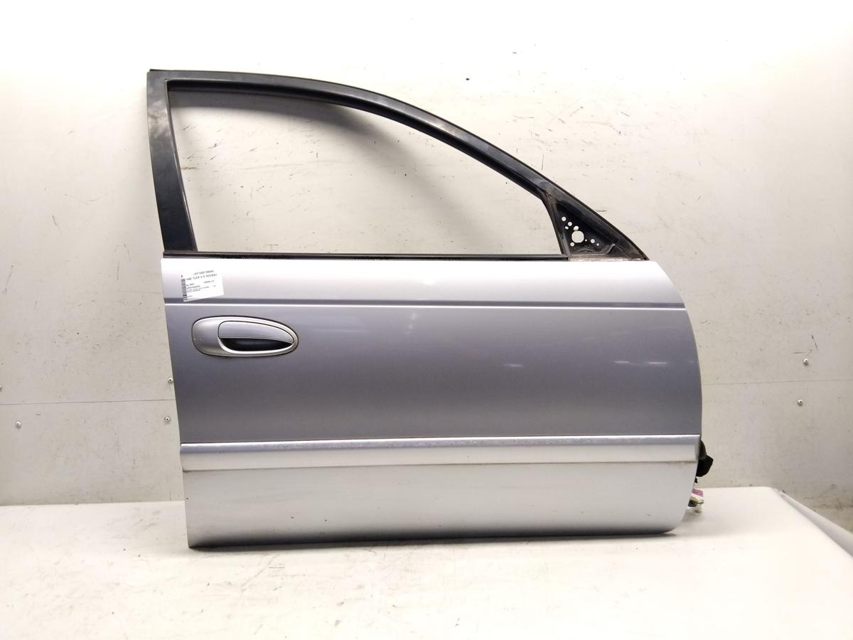 Toyota Avensis T22 original T&uuml;r vorn rechts silbermetallic Rohbau BJ2002