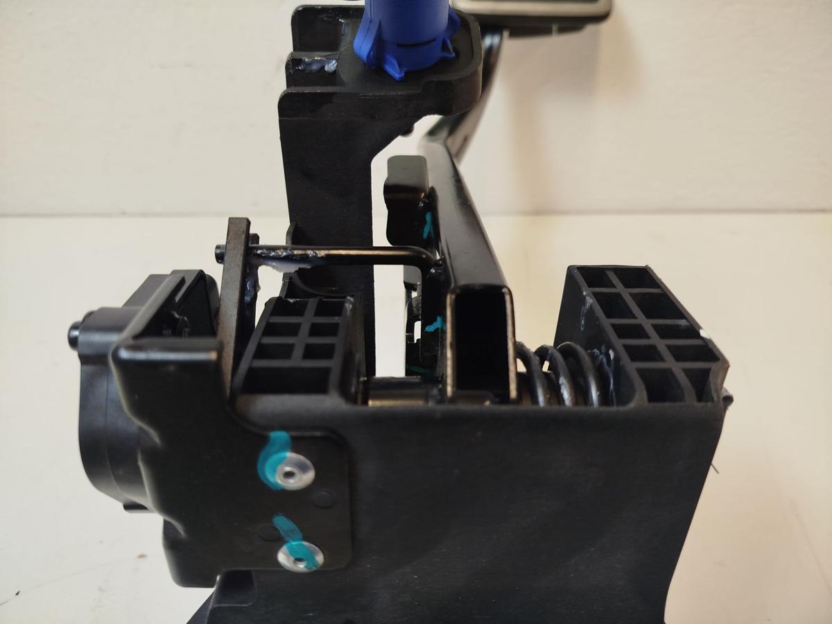 NIO ET7 Elektro Bremspedal Pedalbock Fu&szlig;bremse OEM