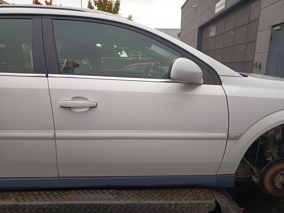 Opel Vectra C Caravan orig Tür vorn rechts Beifahrertür Z474 weiß Bj 2008