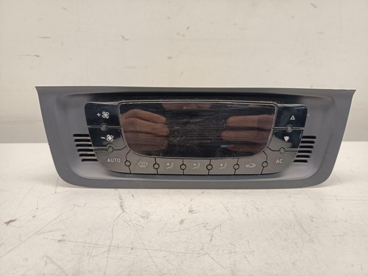 Seat Ibiza 6J original Heizungsbet&auml;tigung 6J0820043A Baujahr 2009