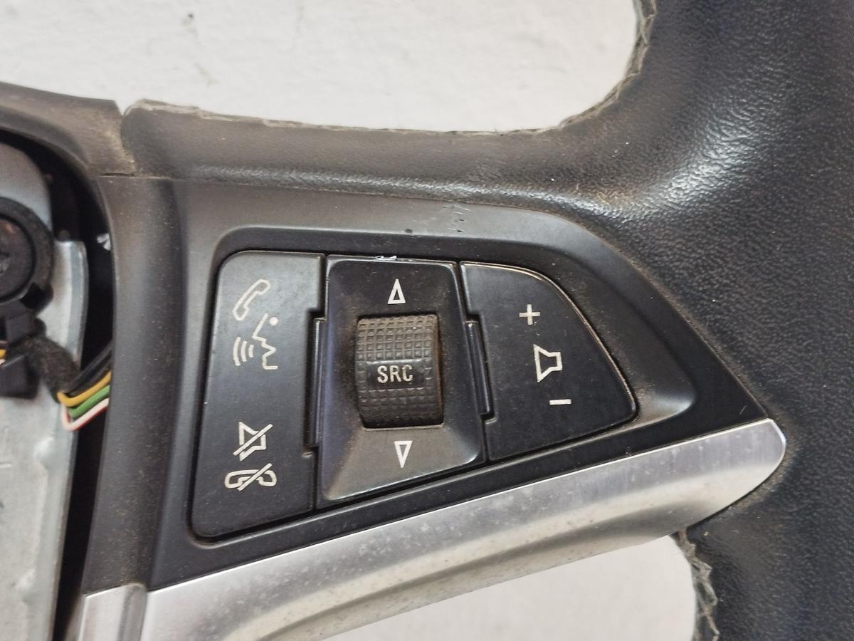 Opel Meriva B Lederlenkrad Lenkrad Leder 3 Speichen mit Multifunktionstasten