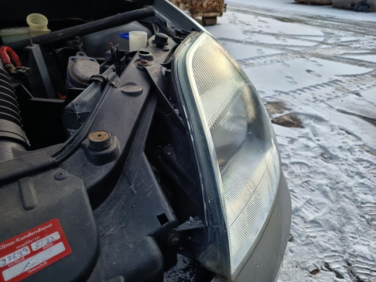 Ford Fiesta VI original Scheinwerfer links Halogen/Haupt/Licht/Front Bj 2005