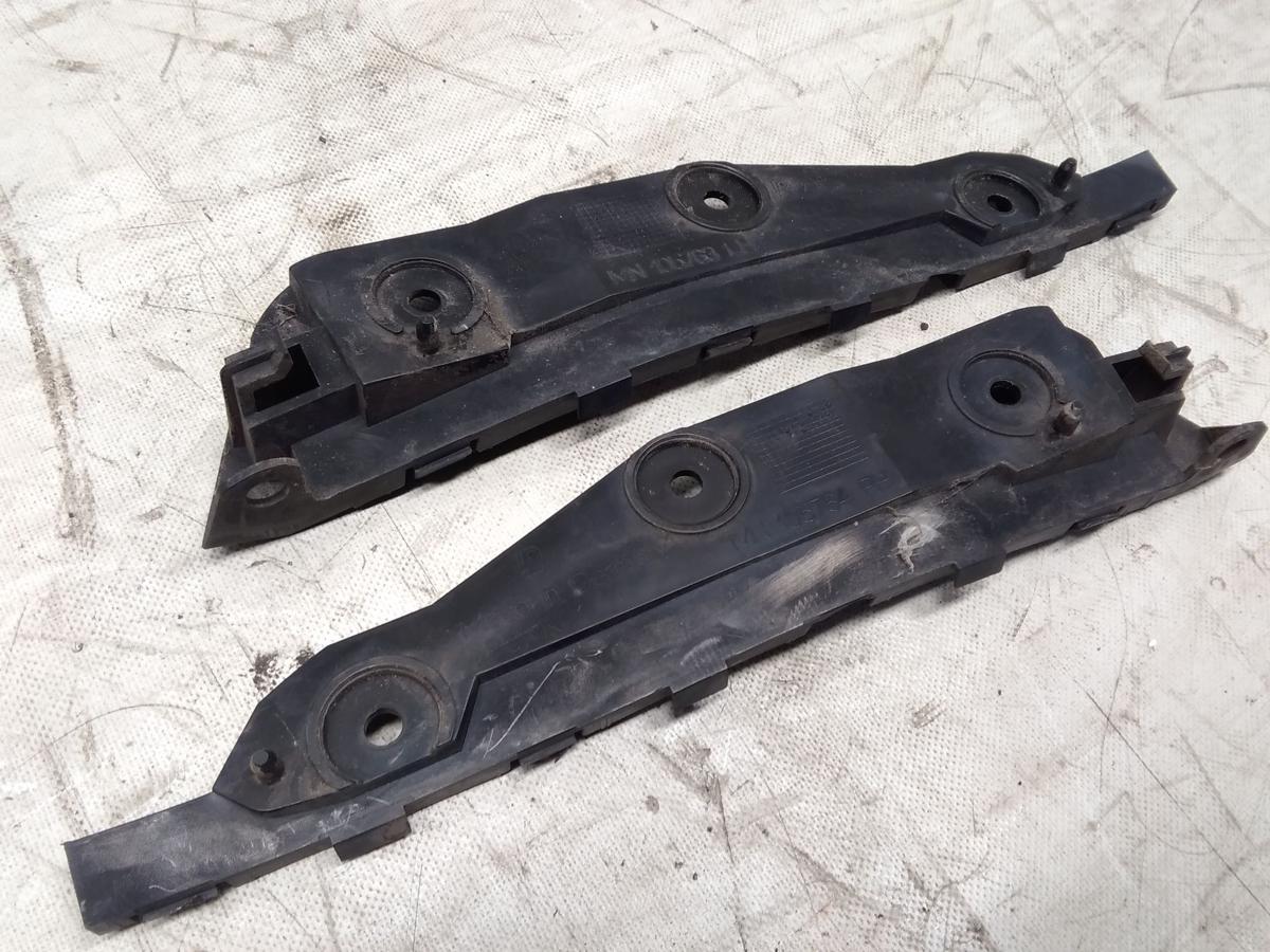 Mitsubishi Colt Z30 3t&uuml;rig orig Satz Halter Stossf&auml;nger hinten MN105763 MN105764
