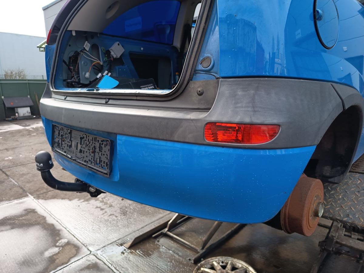 Opel Corsa C original Sto&szlig;stange F&auml;nger hinten Heck Z20A Arubablau Bj 2001