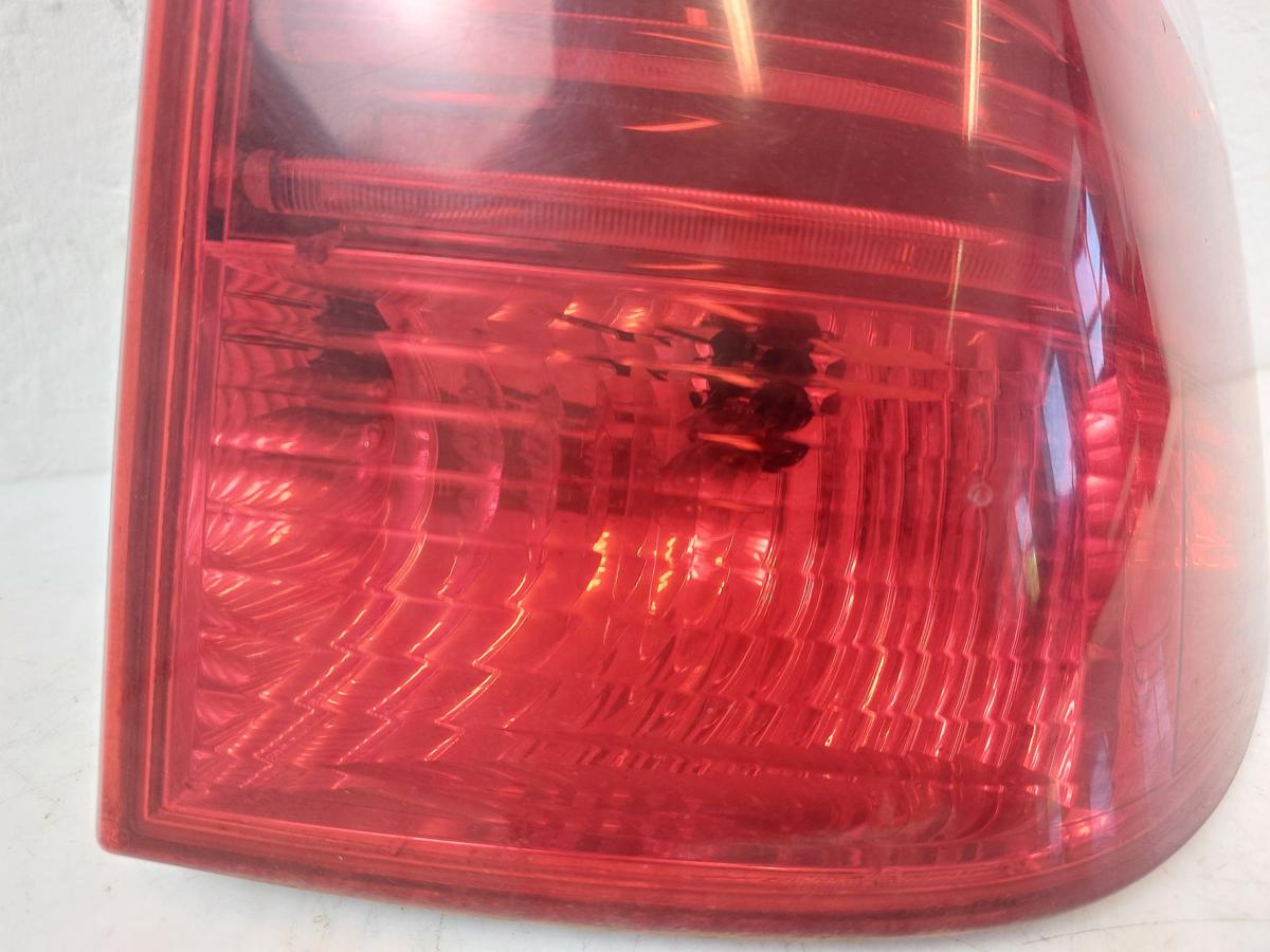 BMW X3 E83 LCI Rückleuchte außen rechts Ecke Facelift LED
