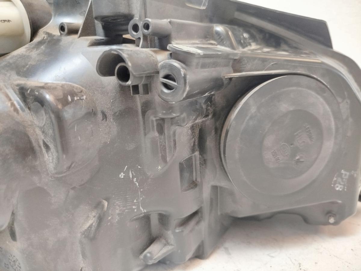 Skoda Fabia 2 II 5J ab10 Scheinwerfer links Halogen Linse ohne Kurvenlicht Skoda Fabia 2 II 5J ab10 Scheinwerfer links Halogen Linse ohne Kurvenlicht