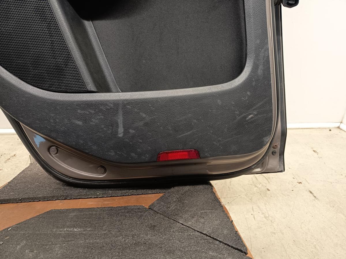 VW Golf Plus orig T&uuml;r hinten links Fahrerseite LA8X Kaschmirbraun Bj 2009