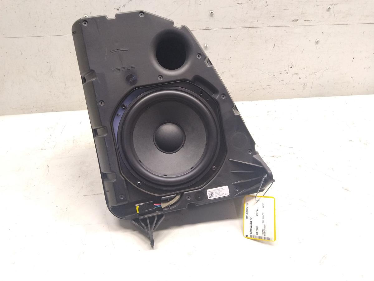 Tesla Model Y original Subwoofer Bassbox 165626700B BJ2023
