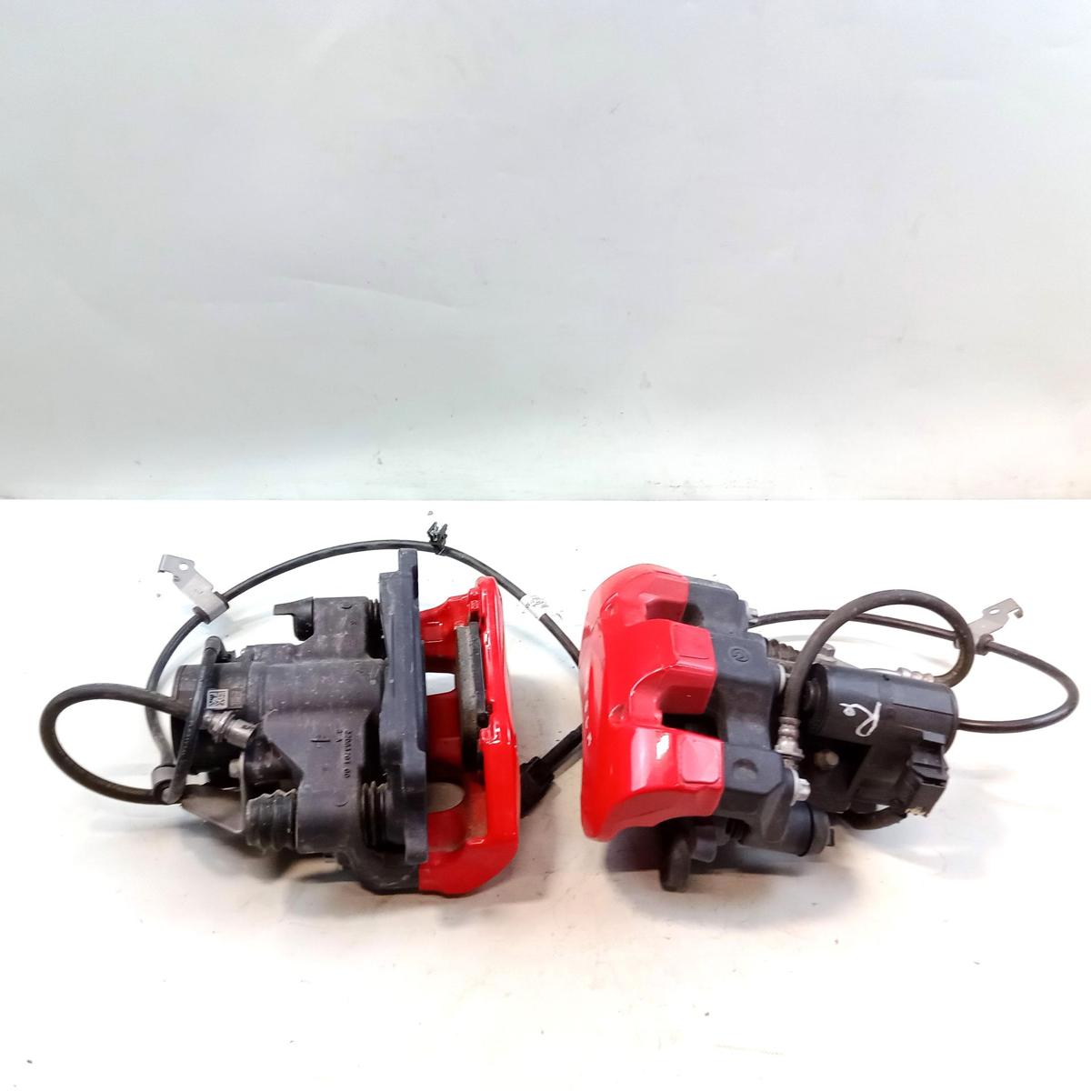 Tesla Model Y Performance original Bremsenset Hinterachse Brembo Bj.2023