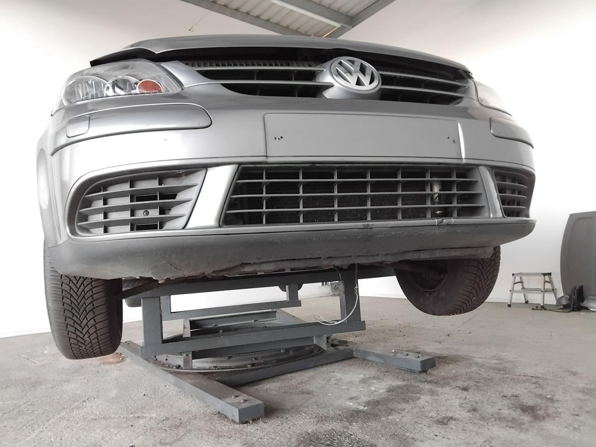 VW Golf Plus 5M original Sto&szlig;stange Sto&szlig;f&auml;nger vorn SRA BJ2006 LA7T unitedgrey