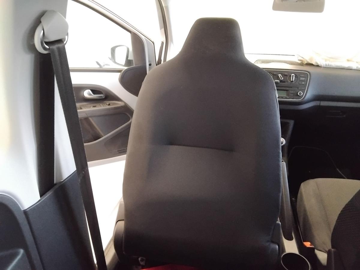 Skoda Citigo original Sitz vorn links Fahrersitz Stoff dunkelgrau 3-t&uuml;rig BJ2012