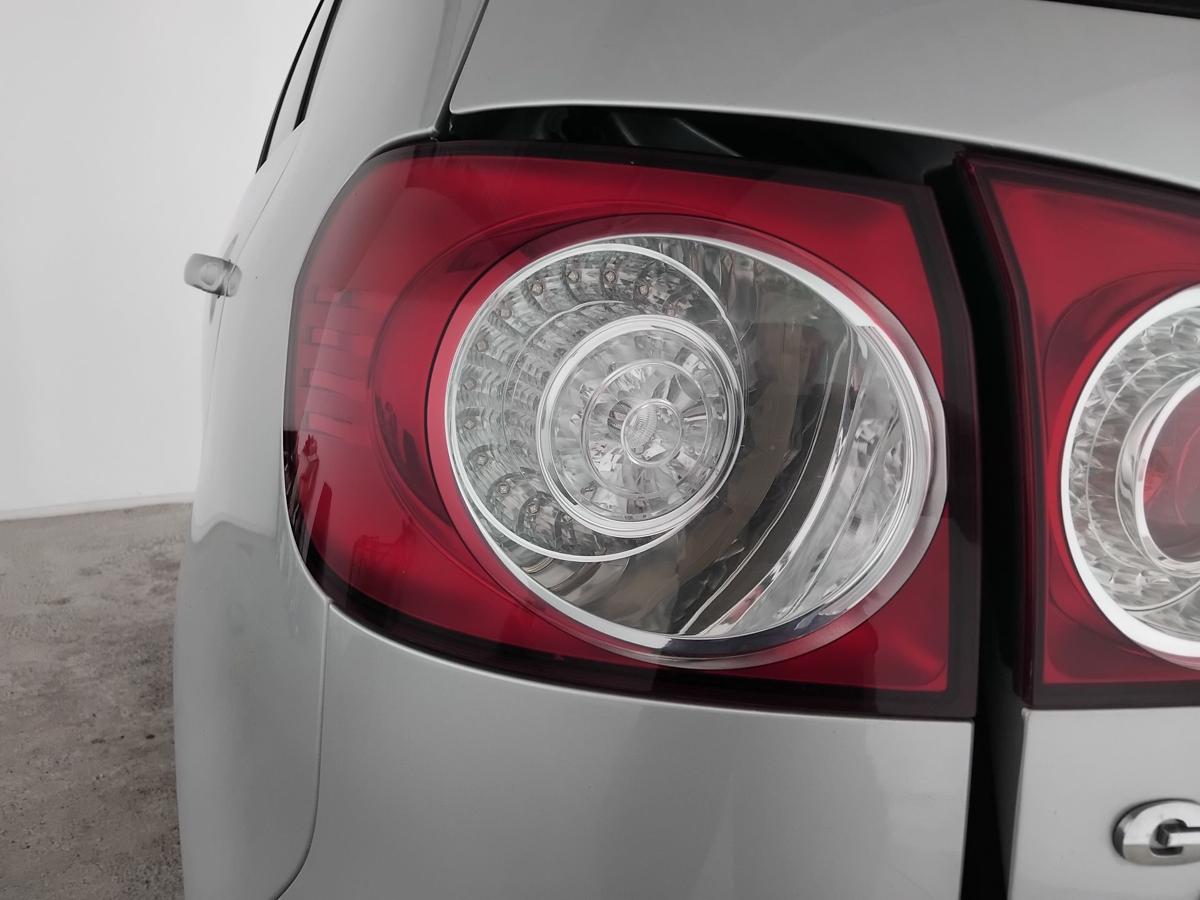 VW Golf Plus 5M original Rückleuchte Heckleuchte links außen LED BJ2007