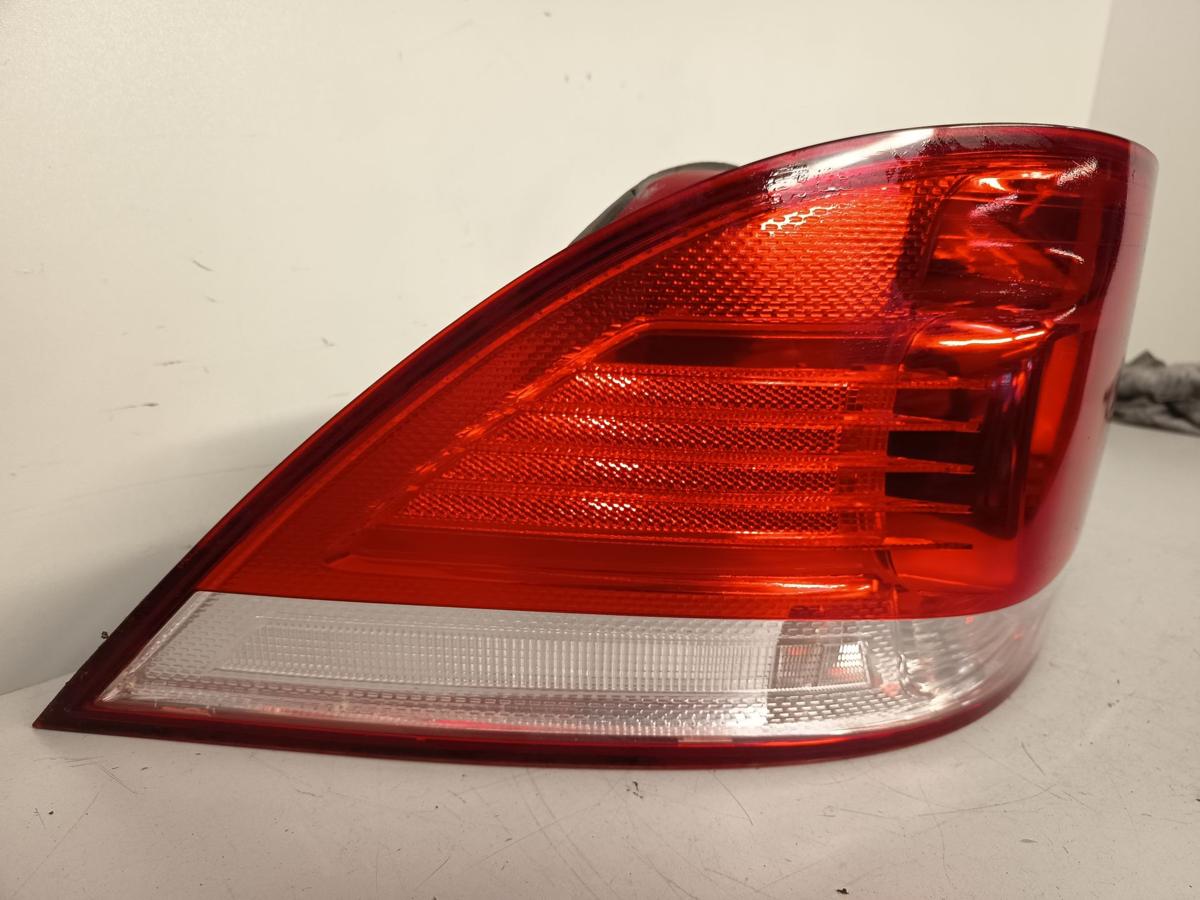 VW Golf V 1K5 Variant Bj 2008 original Rück-Schluss-Heckleuchte links Fahrer