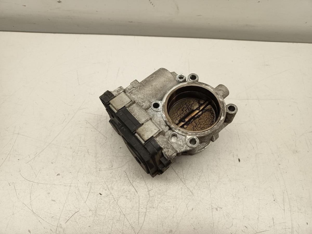 VW Touran 1T original Drosselklappe 03C133062D Baujahr 2006