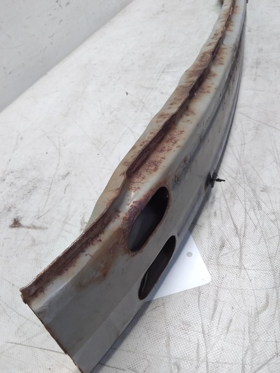 Nissan Micra 4 K13 orig. Träger Verstärkung Stoßstange Stossfänger vorn BJ2011