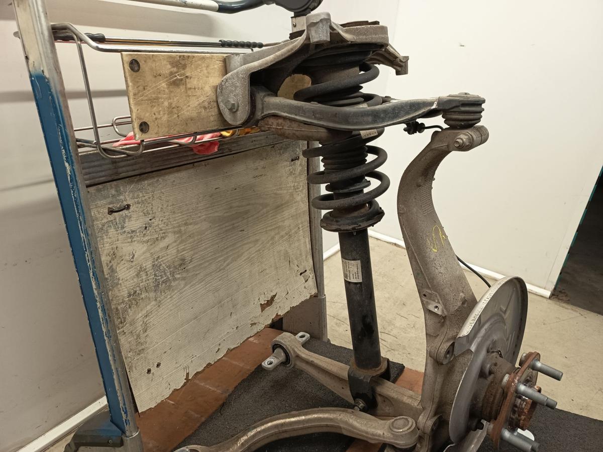 Tesla Model 3 original Federbein komplett 104432600J vorne rechts Baujahr 2021