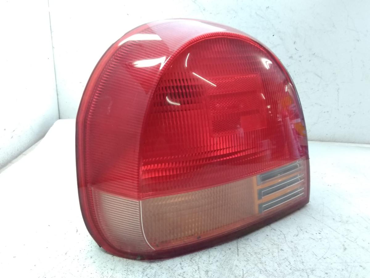 Hyundai Sonata 4 EF original R&uuml;ckleuchete Schlussleuchte links Bj.1999