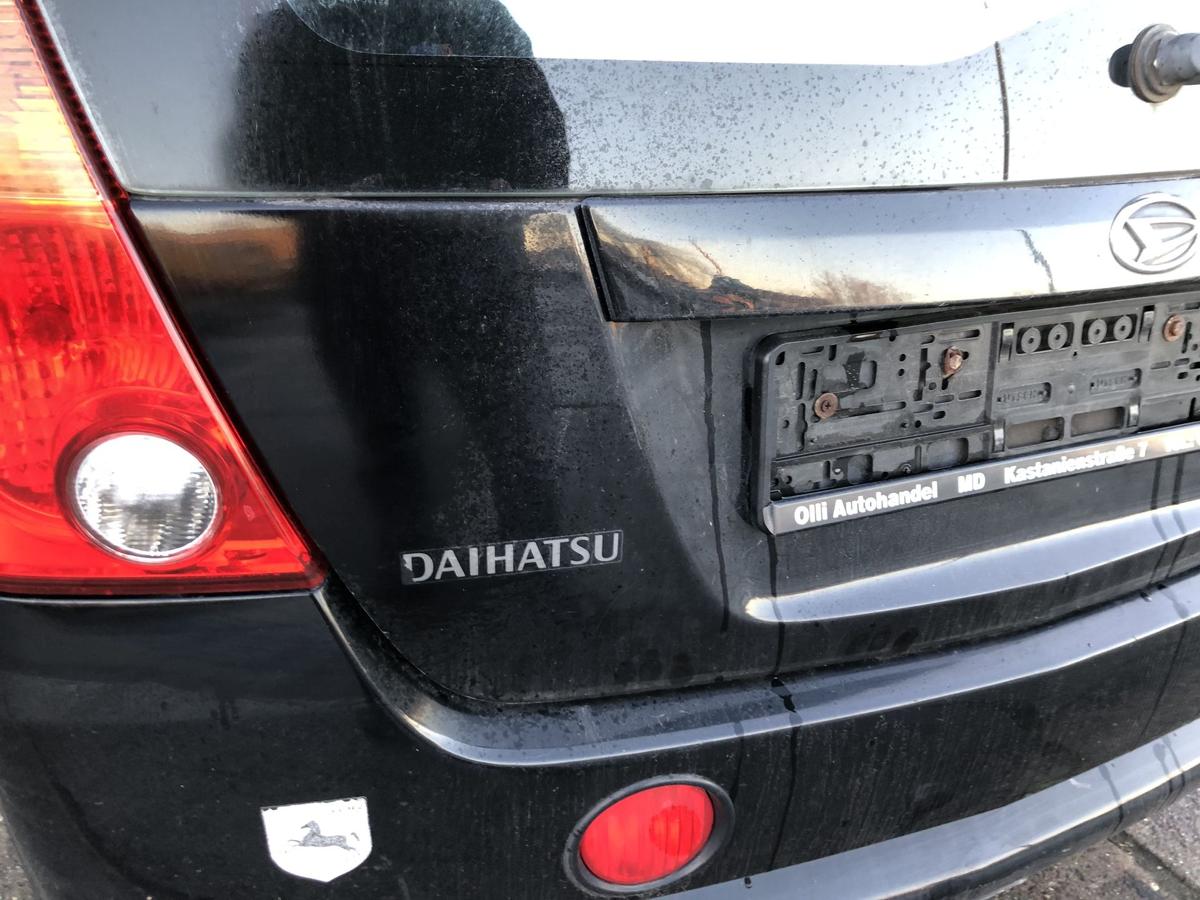 Daihatsu YRV M2 Heckklappe mit Scheibe Kofferraumklappe Deckel hinten Rohbau N05