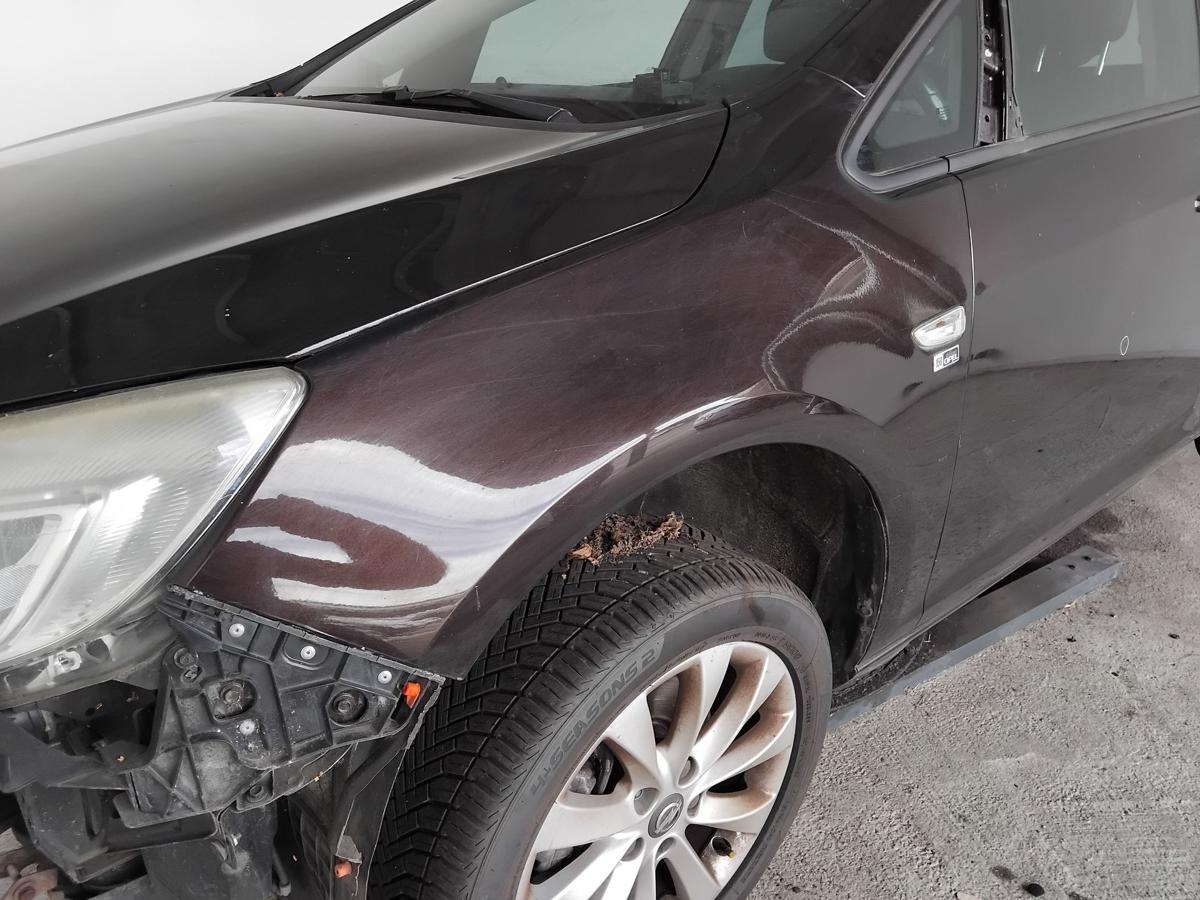 Opel Astra J 5-T&uuml;rer original Kotfl&uuml;gel vorn links mahagonibraunmet. Z41C BJ2012