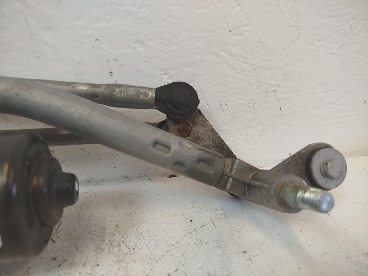 Chevrolet Spark M300 Wischergestänge mit Wischermotor Motor Wischer vorn