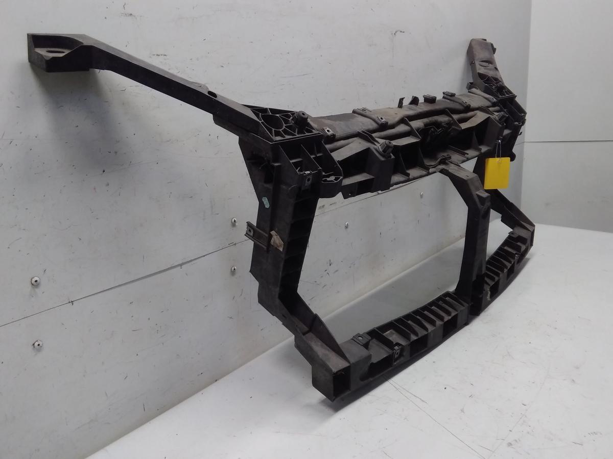 Renault Trafic 3 original Schlo&szlig;tr&auml;ger Frontmittelteil mit Haubenschlo&szlig; Bj.2021