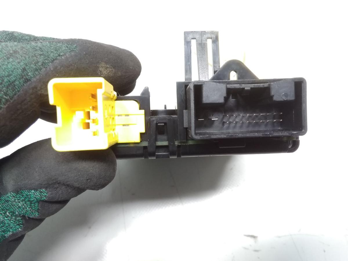 Audi A3 8P original Elektronikeinheit Steuerger&auml;t Lenks&auml;ule 8P0953549K Bj.2010