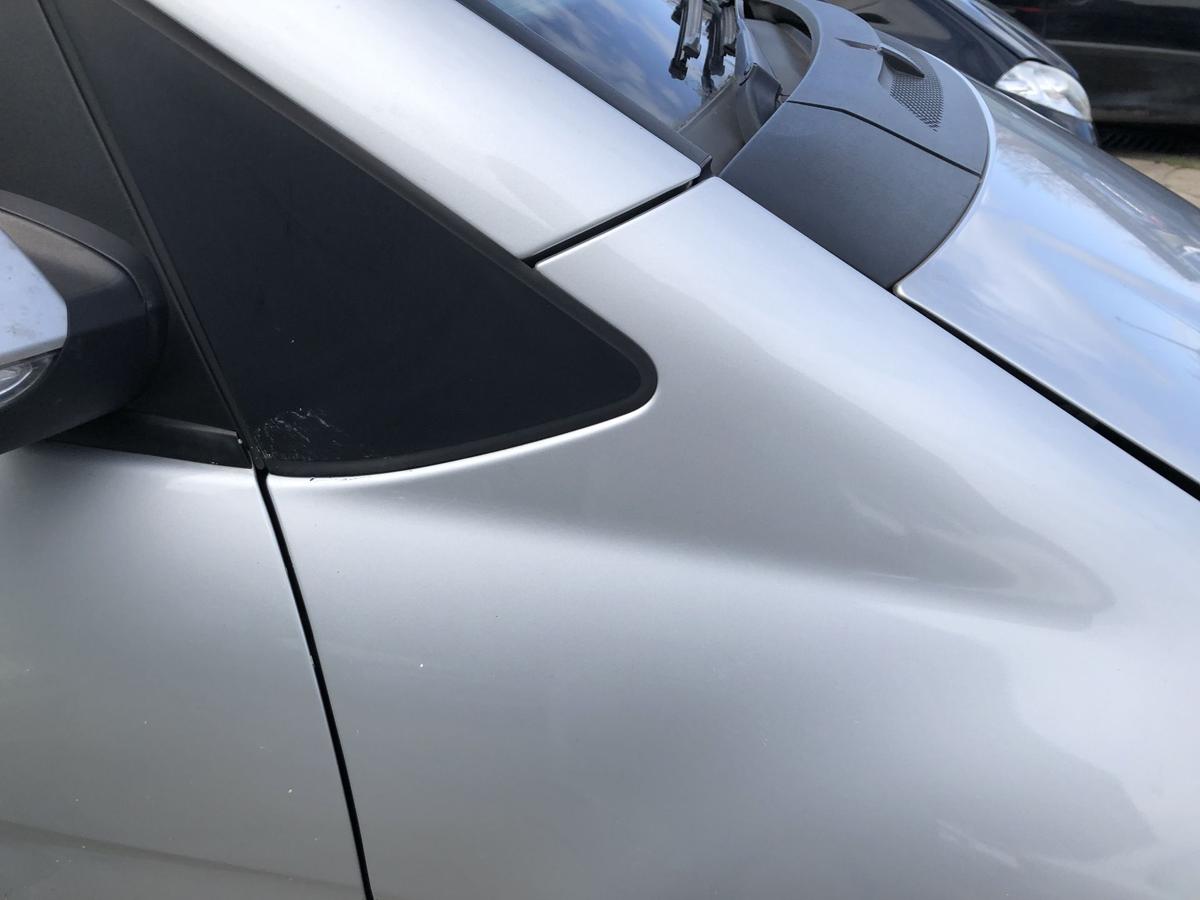 Mercedes W169 A Klasse Kotfl&uuml;gel vorn rechts Beifahrerseite 761 Polarsilber