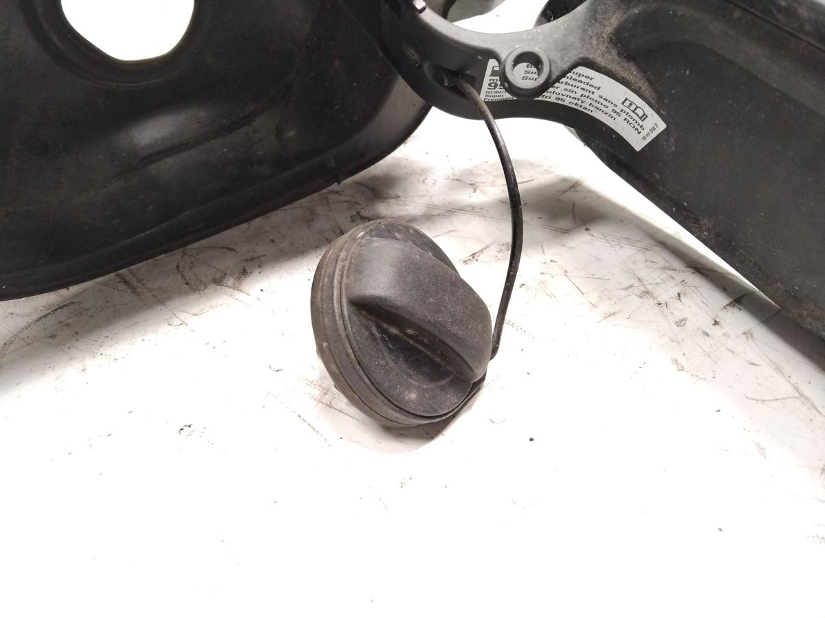 VW Golf Sportsvan original Tankklappe schwarzmetallic LC9X 1.4TSI Bj.2017