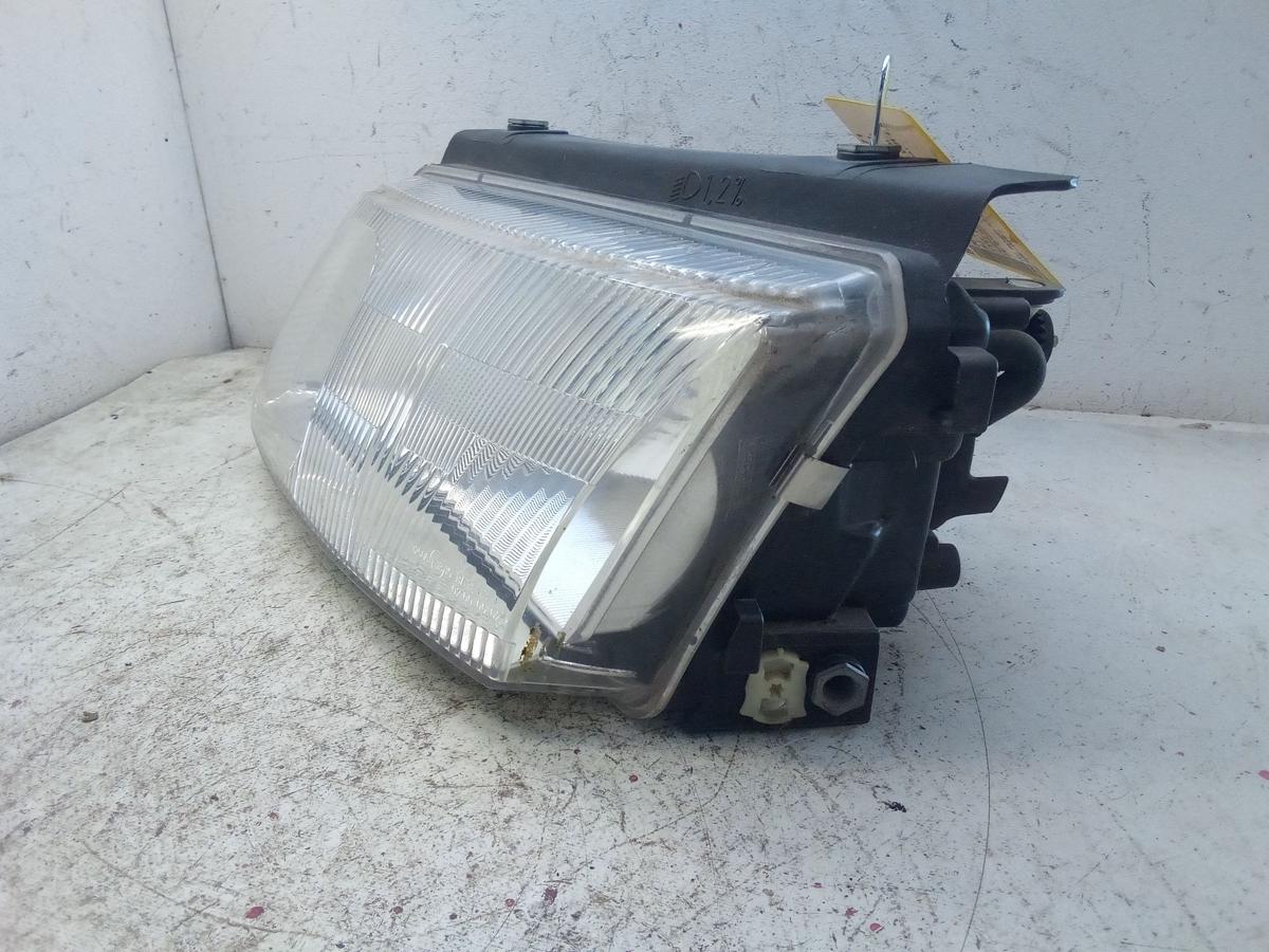 VW Passat 3B Scheinwerfer links mit LWR und Nebelscheinwerfer BJ1997 H4 + H7