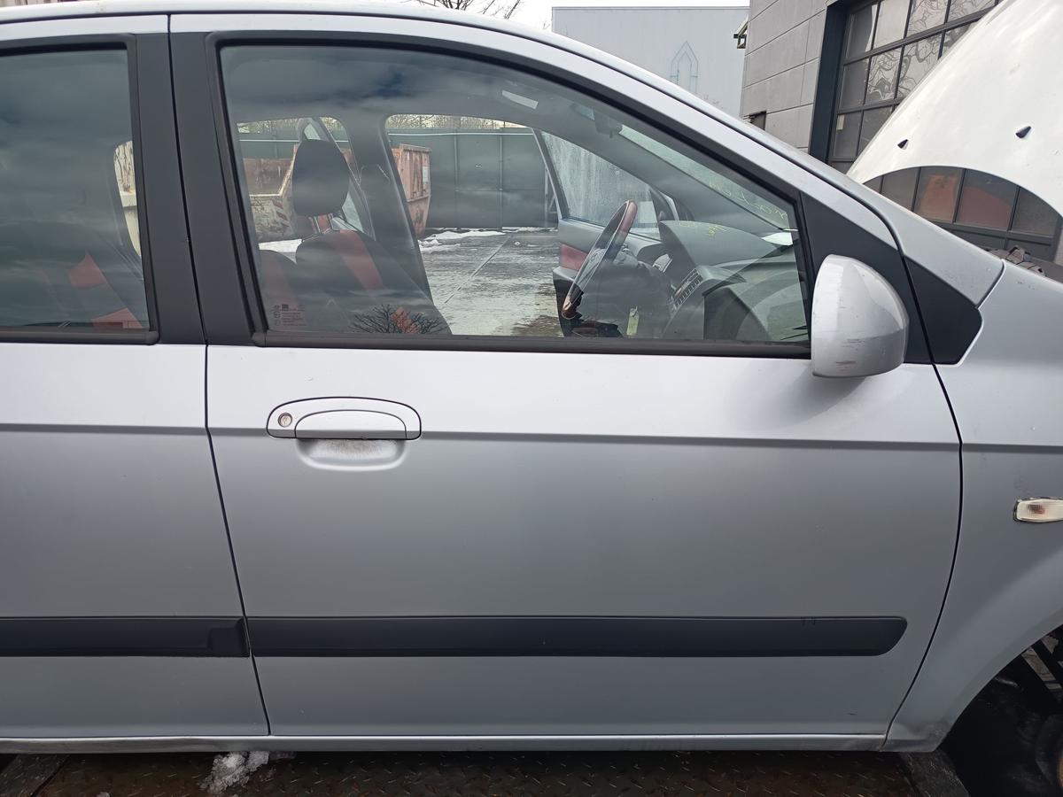 Hyundai Getz original T&uuml;r vorn rechts Beifahrer 5S Space silver Bj 2005