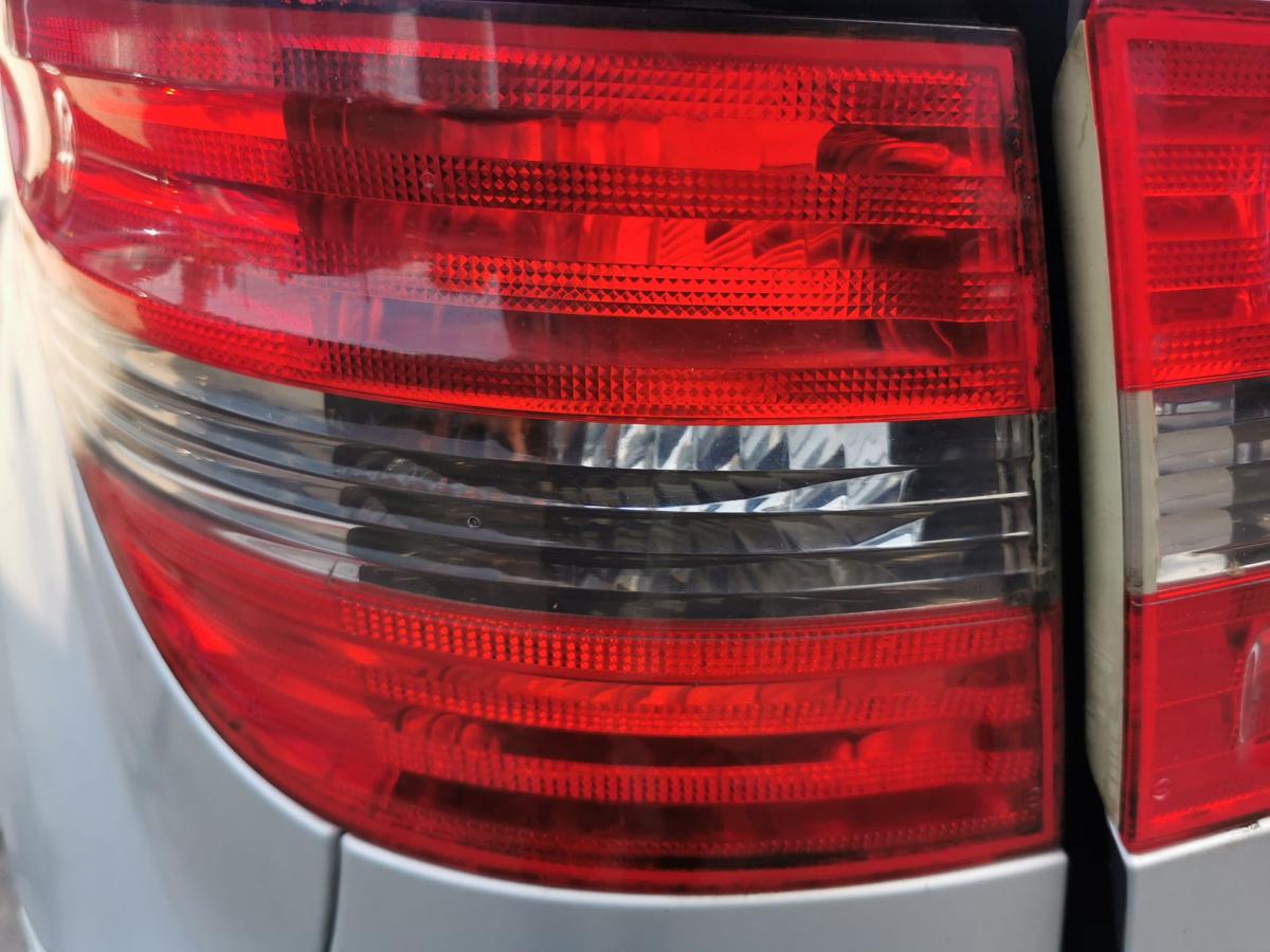Mercedes B Klasse 245 Rückleuchte Schlussleuchte Rücklicht hinten aussen links