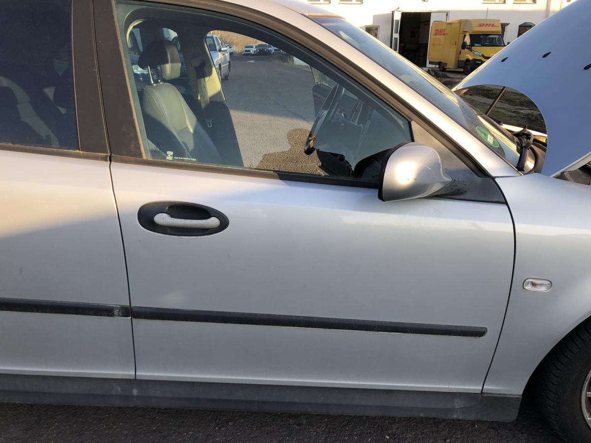 Saab 9-3 Typ YS3F T&uuml;r vorne rechts Beifahrert&uuml;r Autot&uuml;r silber