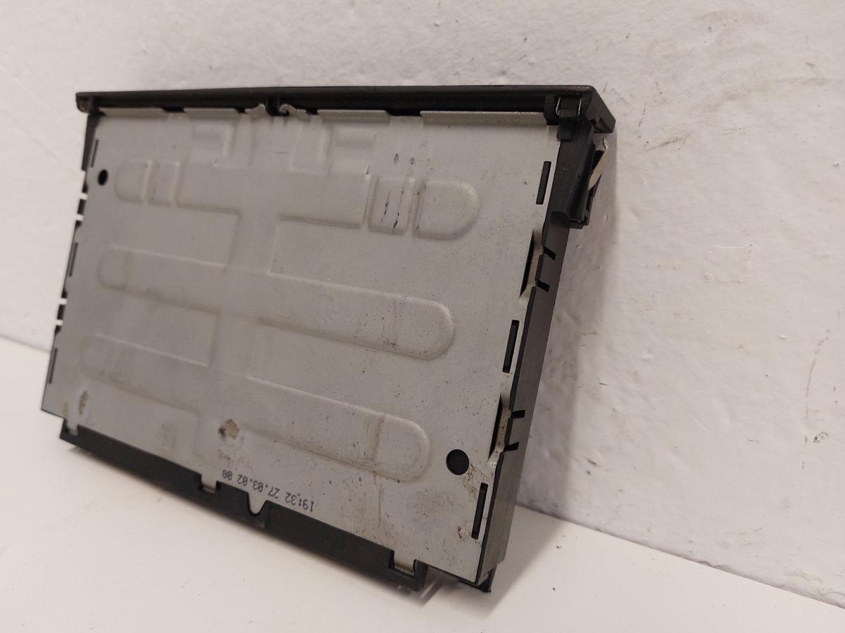 VW Bora 1J Becherhalter Getränkehalter Dosenhalter Halter vorn foliert Carbon