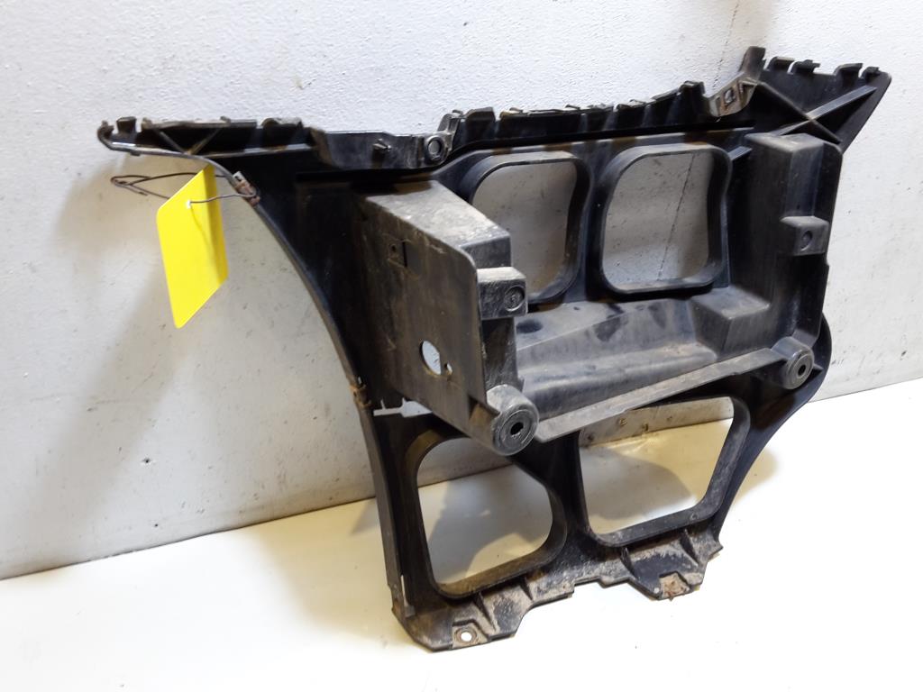 BMW E90 E91 BJ 2008 Führung Stoßstange hinten rechts 51127127716 Halter