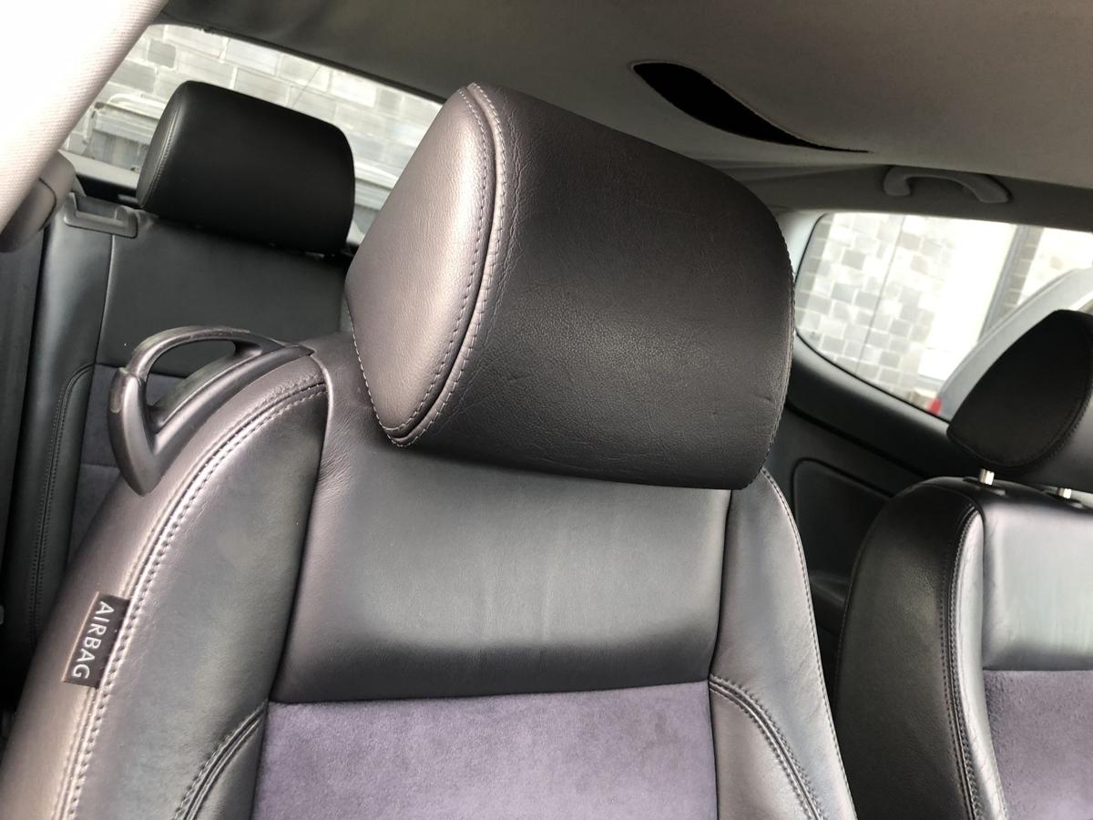 VW Golf 5 V 1K Sitz vorn rechts Ledersitz nur 3 t&uuml;rer Leder Alcantara Heizung