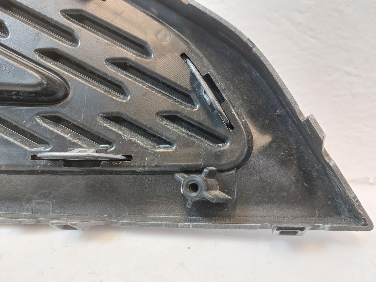 Audi Q2 Typ AG Gitter Zierelement Stoßfänger hinten rechts OEM