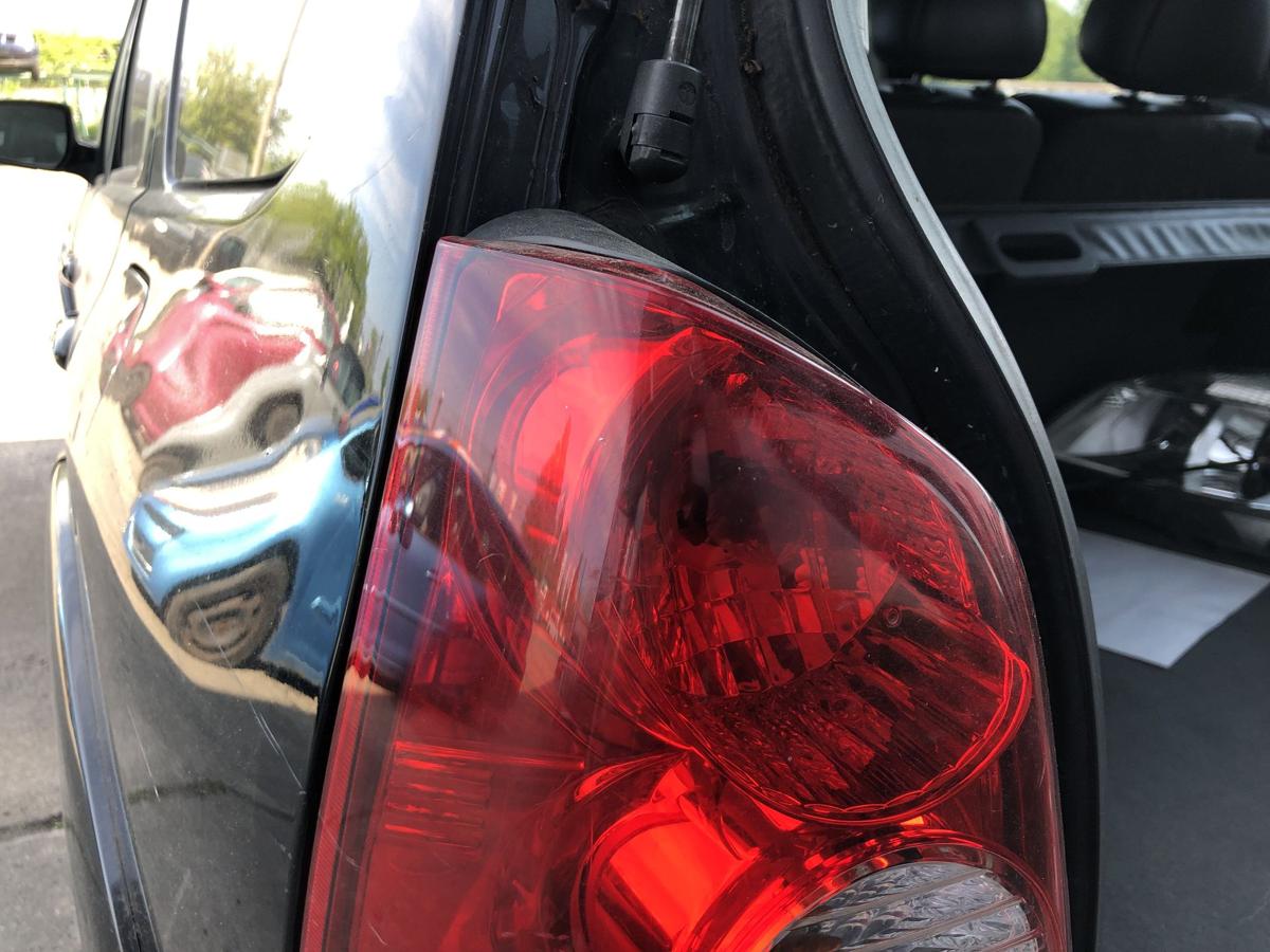 Mazda Tribute EP ab 2004 Rücklicht links Rückleuchte Heckleuchte Facelift