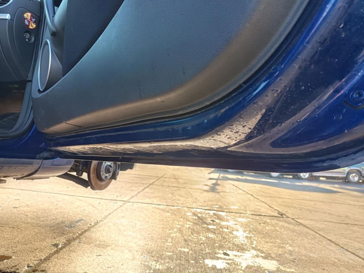 Renault Clio III orig T&uuml;r rechts 3trg Fahrert&uuml;r NV432 Blau Bj 2006