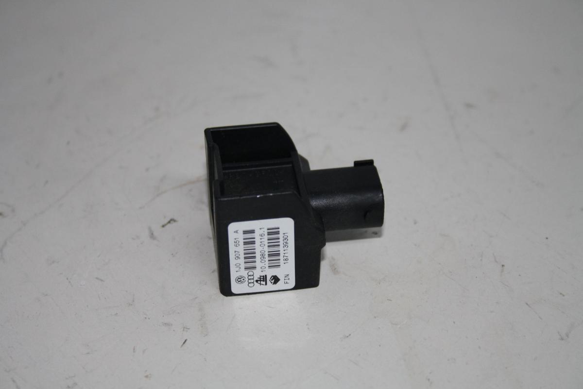 VW Golf IV 4 orig ESP Sensor Gierrate 1J0907651A Bj 2002