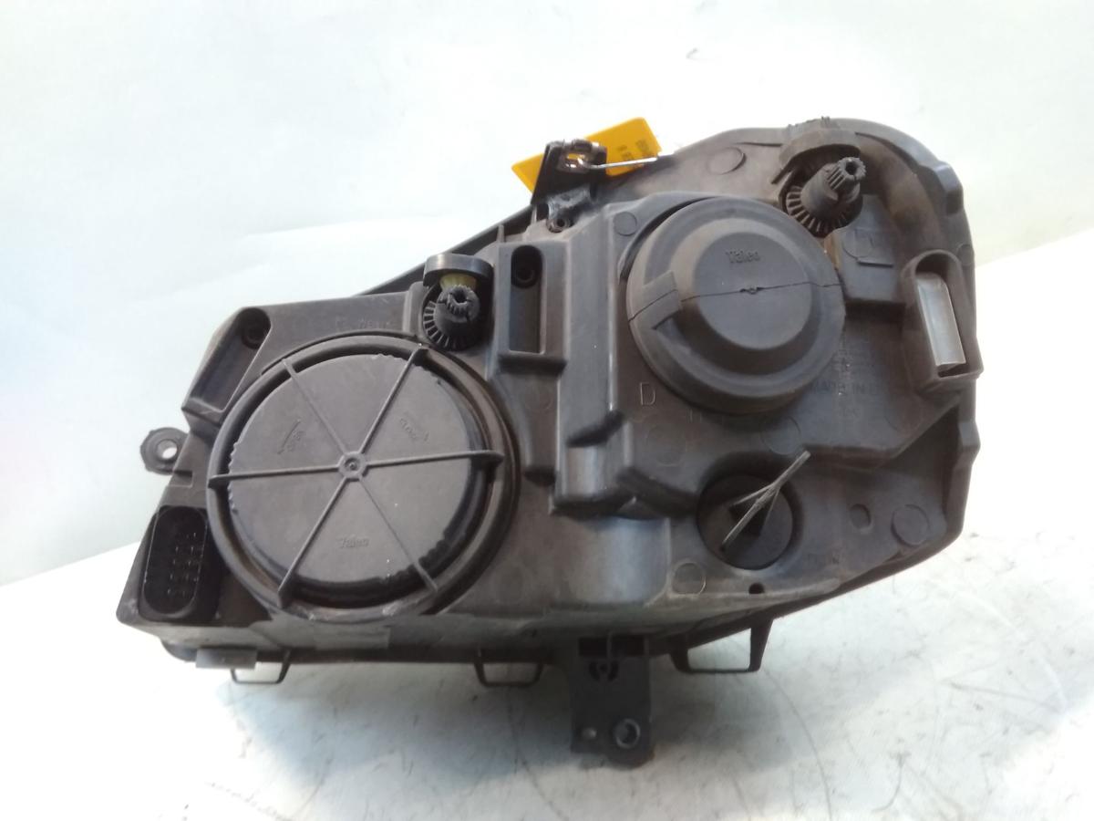 VW Polo 9N3 original Scheinwerfer rechts Halogen mit LWR BJ2009 6Q1941008AT
