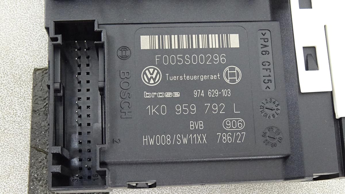 VW Passat 3C Bj2007 Fensterhebermotor vorn rechts 1K0959702P 1K0959792L