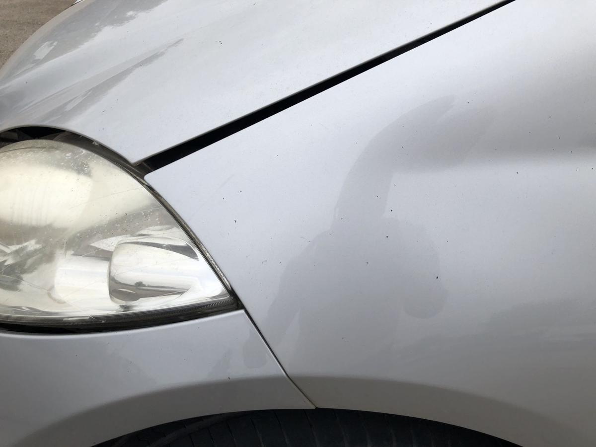 Mercedes A-Klasse W169 Kotfl&uuml;gel vorn links Fahrerseite Seitenwand 761 silber
