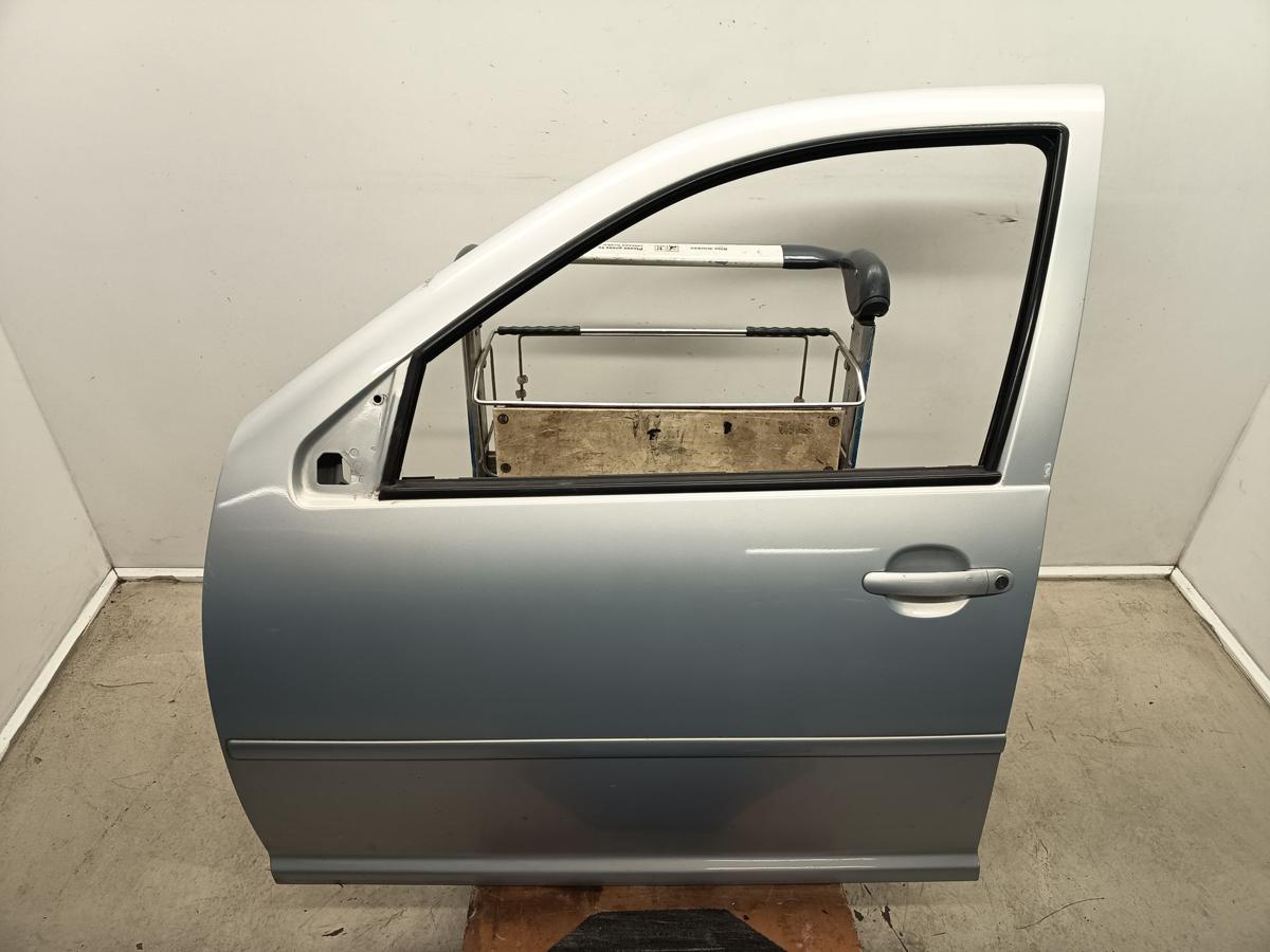 VW Bora original T&uuml;r vorne links LB7Z Satinsilber Metallic Baujahr 1999